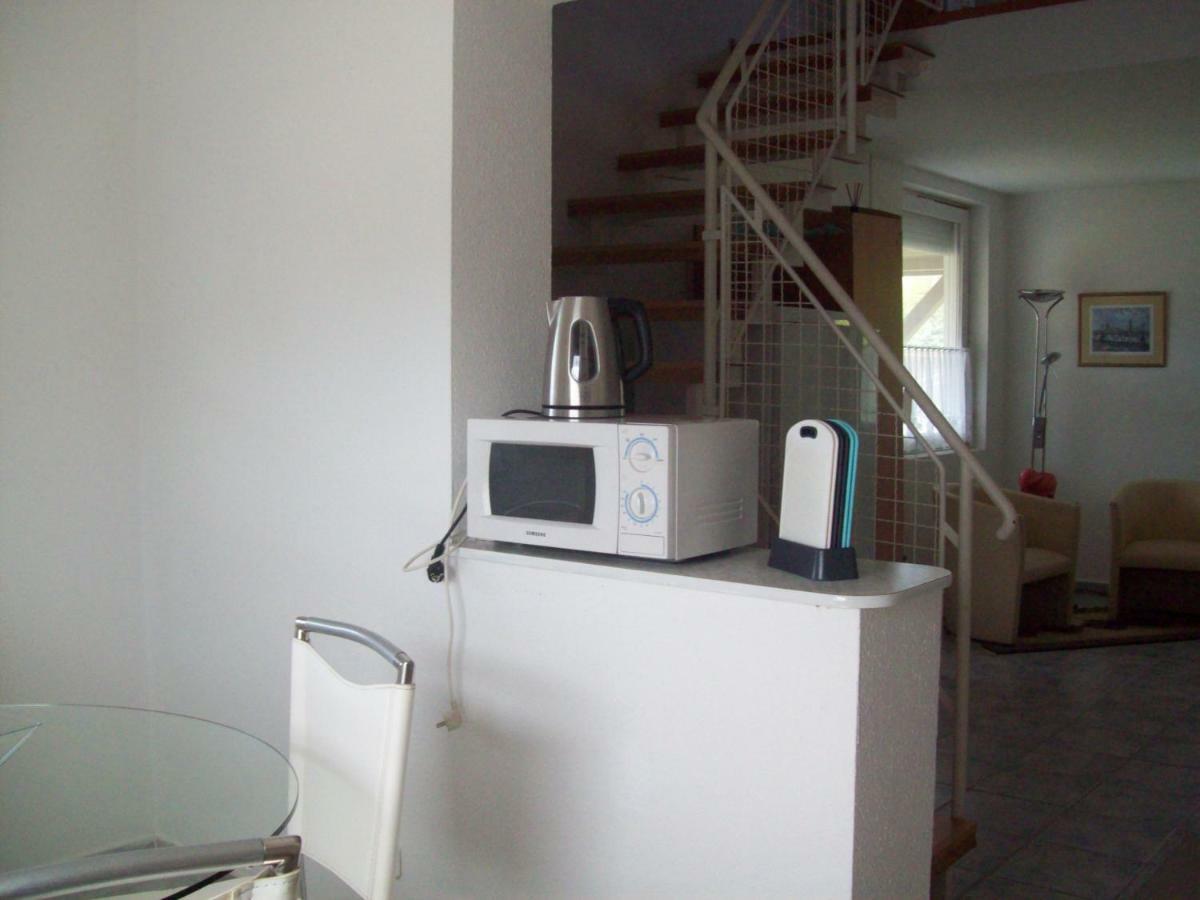 Ferienhaus Am Plattensee บาลาตอนมารีอาเฟือร์เดอ ภายนอก รูปภาพ